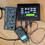 Zestaw do terapii metodą Tomatisa:ucho, tascam i rozgałęziacz