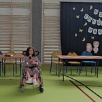 Uczennica podczas występu.