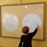 Zabawy z wykorzystaniem multimedialnych materiałów edukacyjnych