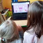 Zabawy z wykorzystaniem multimedialnych materiałów edukacyjnych