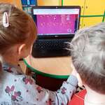 Zabawy z wykorzystaniem multimedialnych materiałów edukacyjnych