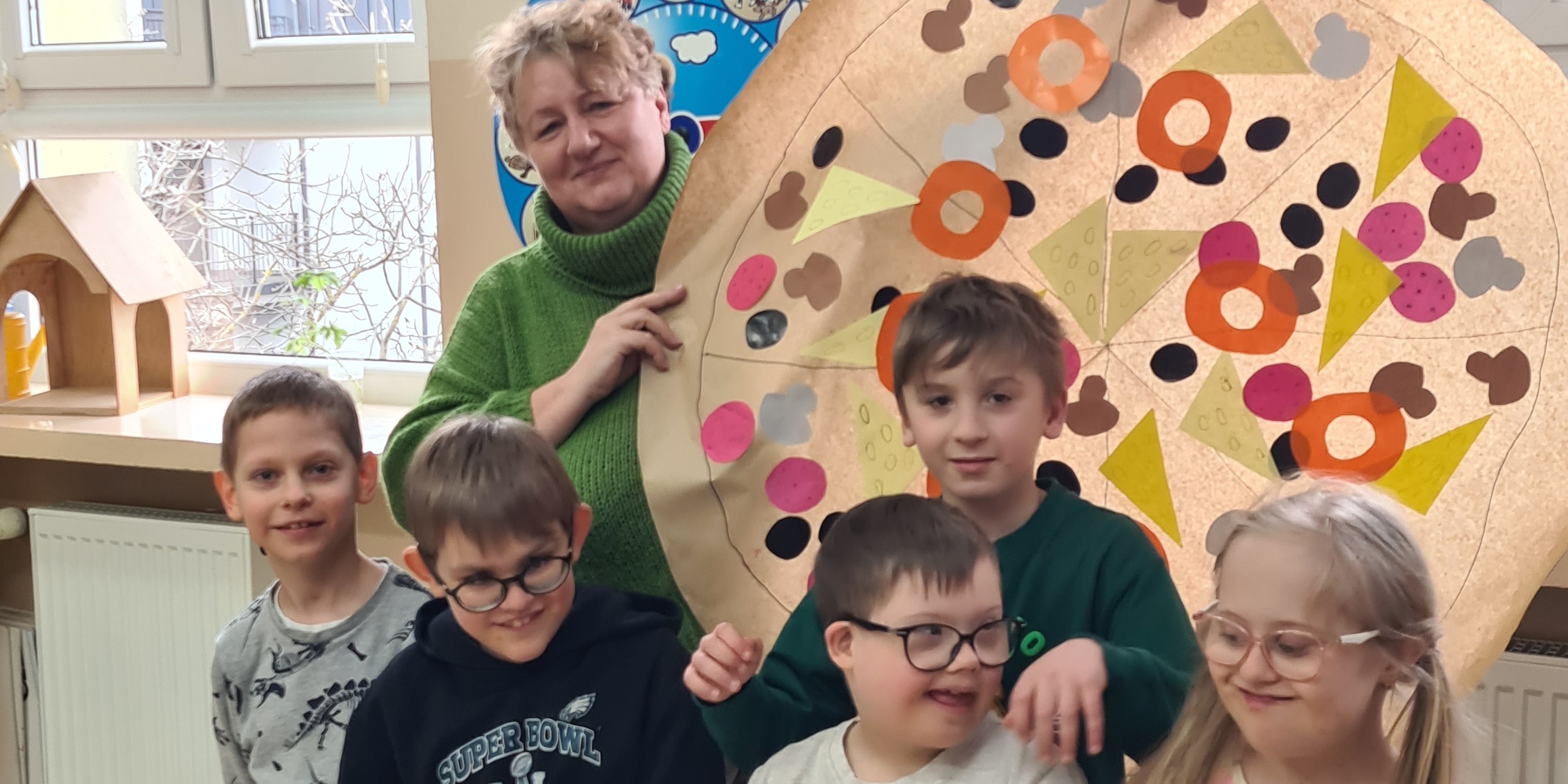 Międzynarodowy Dzień Pizzy w klasach najmłodszych
