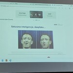 Slajd wyświetlany na ekranie.