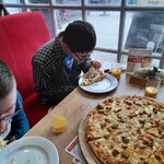8c w „Brooklyn Pizza Club”