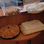 Słodkości od rodziców Dauda z okazji Dnia Kobiet