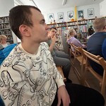 Uczniowie podczas lekcji bibliotecznej w Książnicy Podlaskiej.