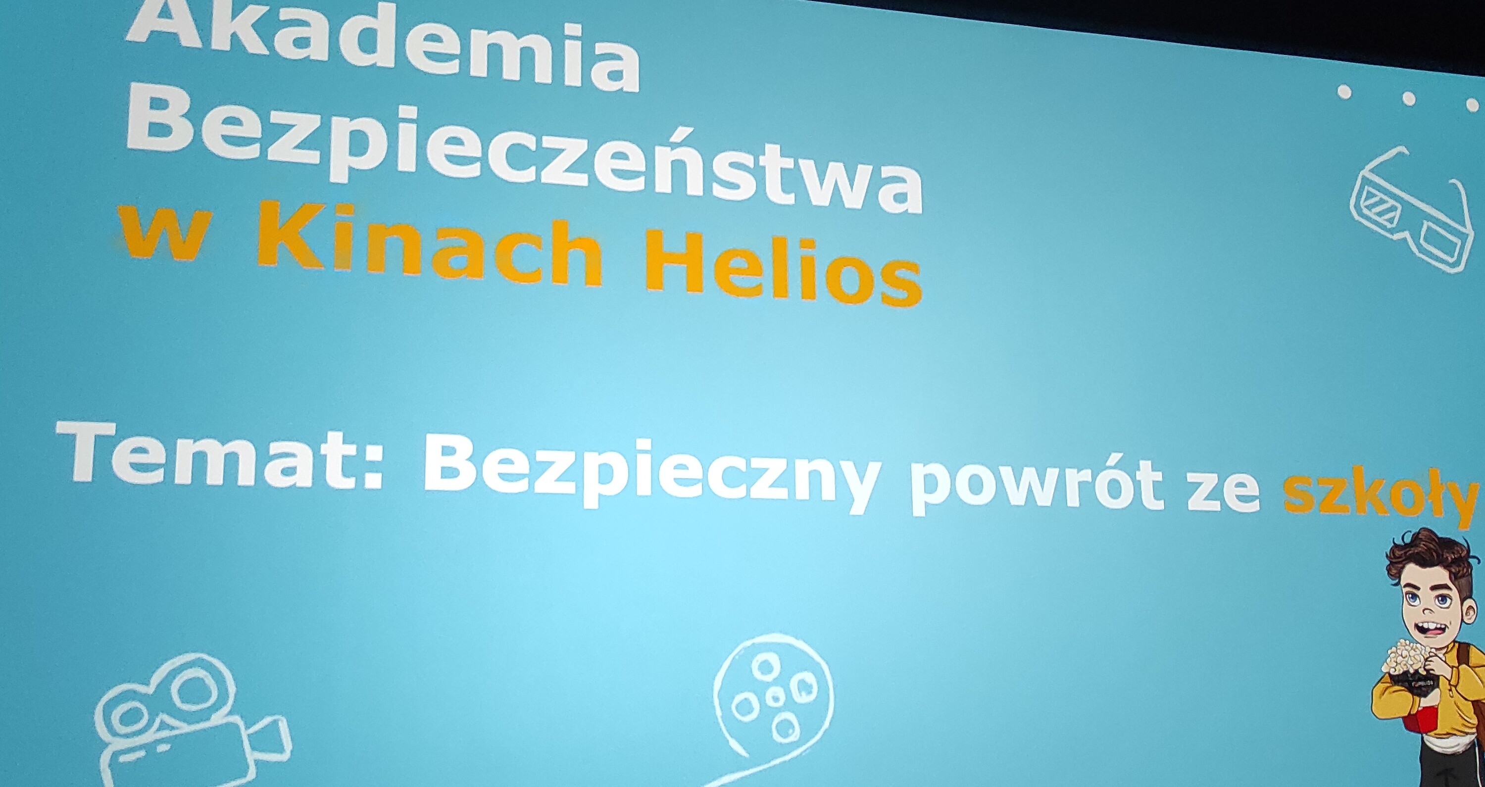 Wyjście do kina w ramach programu "Bezpieczeństwo i mądre decyzje"