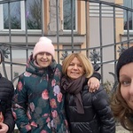 Nauczycielka, dwoje uczniów i opiekunka.