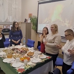 Społeczność klasy Ve w trakcie wigilii klasowej