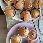 Muffinki na talerzu