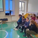 Pani Dyrektor podczas pogadanki z uczniami