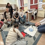 Uczniowie uczestniczą w zajęciach