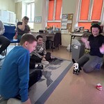 Uczniowie podczas zajęć metodą Attention Autism