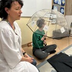 Uczniowie podczas zajęć metodą Attention Autism