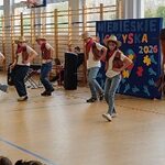 Uczniowie naszej szkoły w trakcie występu
