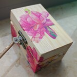 Skrzyneczka ozdobiona metodą decoupage